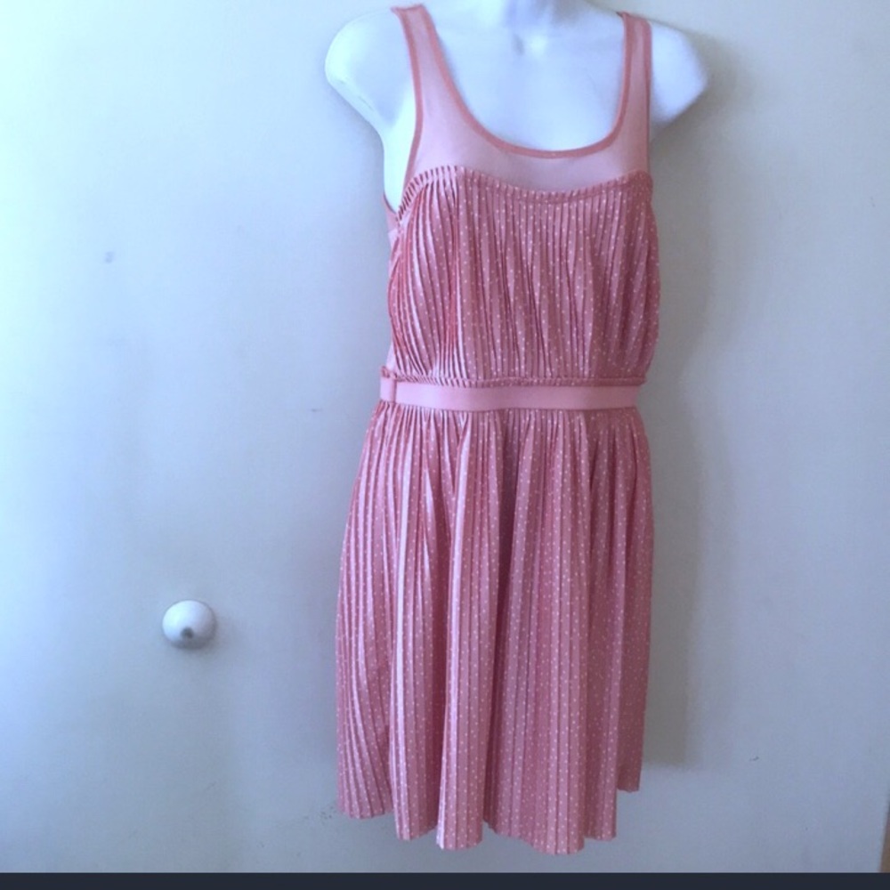 Lauren Conrad xs pleated polka dot pink dress XS